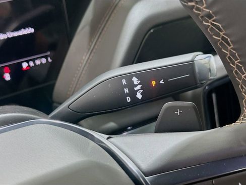New 2026 GMC Yukon AT4 w/ AT4 Premium Plus Package AWD/4WD image 17