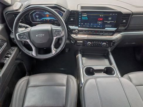 Used 2025 Chevrolet Silverado 2500 LTZ w/ LTZ Plus Package AWD/4WD image 6