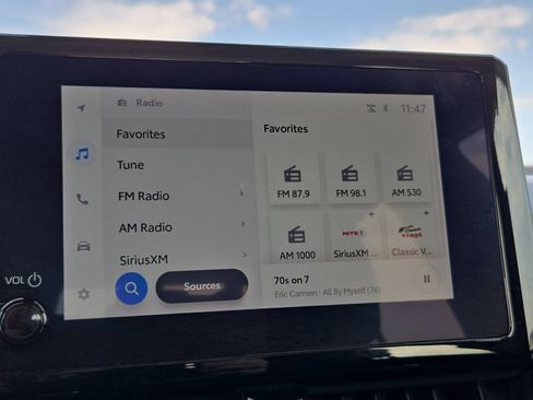 Used 2025 Toyota Corolla LE FWD image 15