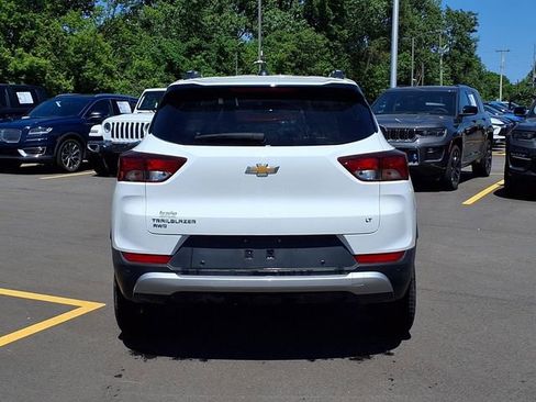 Used 2024 Chevrolet TrailBlazer LT w/ Convenience Package AWD/4WD image 22