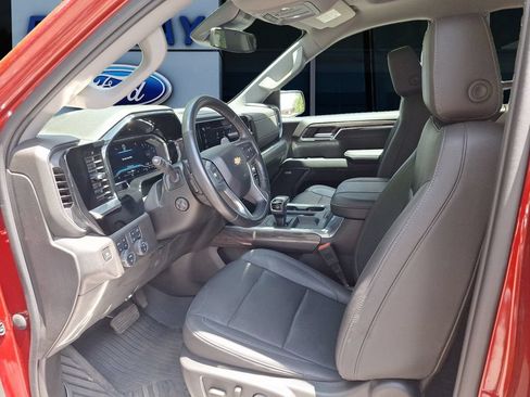 Used 2023 Chevrolet Silverado 1500 LTZ AWD/4WD image 11