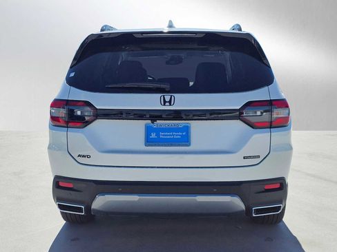 New 2026 Honda Pilot image 4