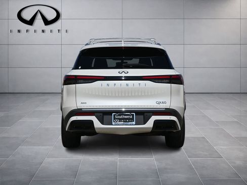 Certified 2023 INFINITI QX60 Luxe w/ Cargo Package AWD/4WD image 6