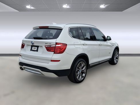 Used 2017 BMW X3 sDrive28i image 8