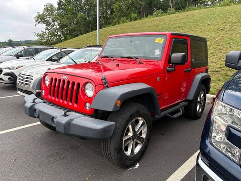 Used 2017 Jeep Wrangler Sport w/ Quick Order Package 24S AWD/4WD image 3