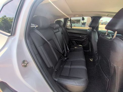 Used 2025 MAZDA CX-50 AWD 2.5 S w/ Premium Package image 29
