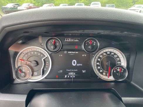Used 2019 RAM 1500 Big Horn w/ Rambox Value Package AWD/4WD image 30