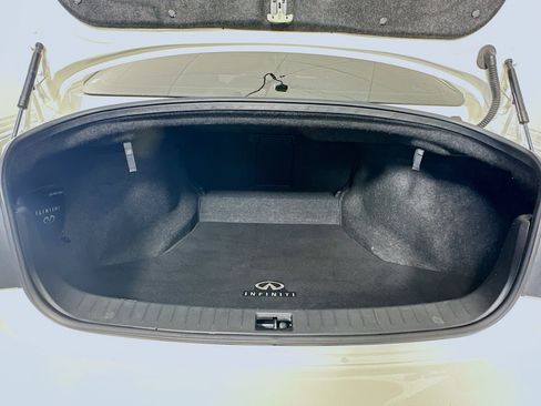Used 2018 INFINITI Q50 Red Sport 400 w/ Cargo Package (L95) RWD image 29