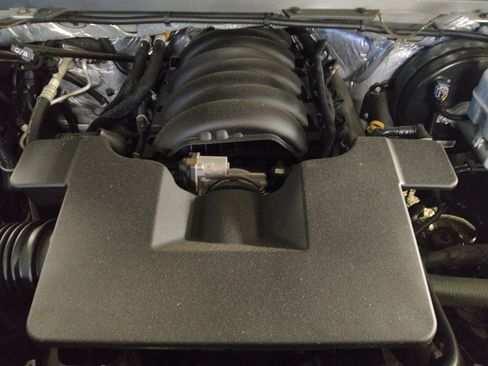 Used 2016 Chevrolet Silverado 1500 LT RWD image 30
