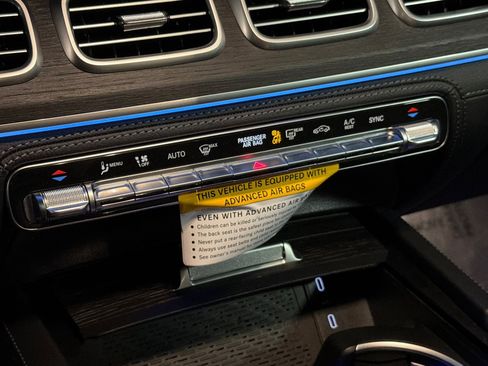 New 2026 Mercedes-Benz GLS 580 4MATIC image 21
