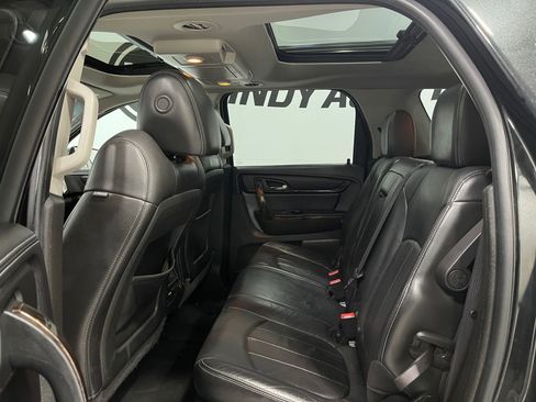 Used 2013 GMC Acadia Denali image 29