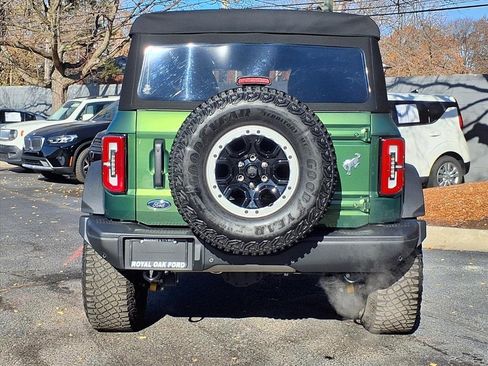 Used 2022 Ford Bronco Badlands image 33