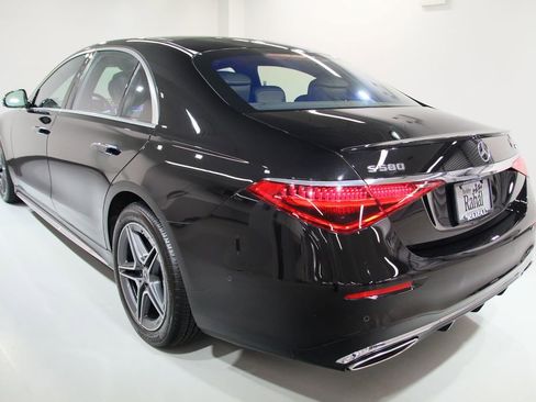 Used 2022 Mercedes-Benz S 580 4MATIC Sedan image 17
