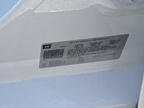 Used 2018 GMC Yukon XL Denali RWD image 30