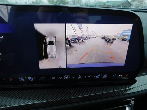 New 2026 Chevrolet Traverse High Country image 35