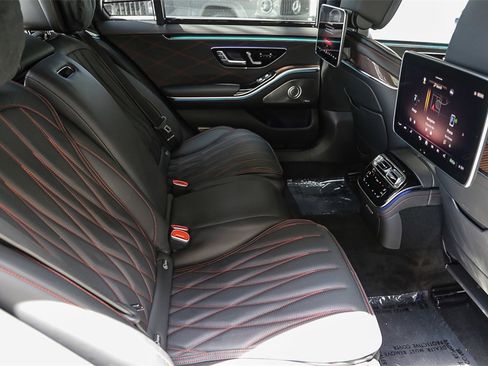 New 2024 Mercedes-Benz S 63 AMG S image 23