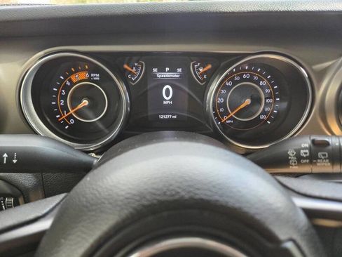 Used 2020 Jeep Wrangler Unlimited Sport AWD/4WD image 21