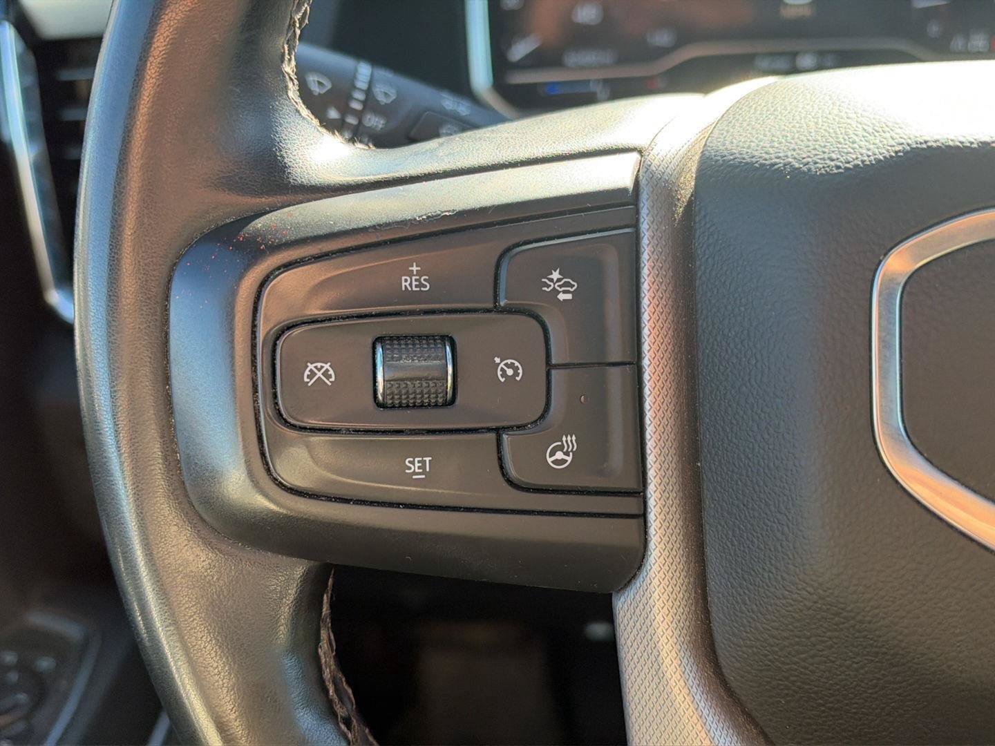 Used 2025 GMC Sierra 2500 Denali w/ Technology Package AWD/4WD image 20