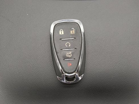 Used 2023 Chevrolet Malibu LT FWD image 32