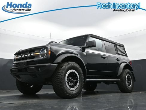 Used 2023 Ford Bronco Big Bend w/ Sasquatch Package AWD/4WD image 36