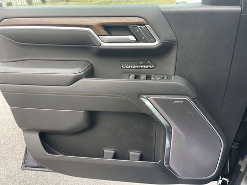 Used 2022 Chevrolet Silverado 1500 High Country w/ High Country Premium Package image 33