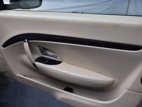 Used 2015 Maserati GranTurismo Convertible RWD image 13