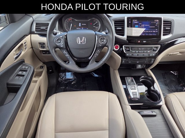 Used 2018 Honda Pilot Touring image 23