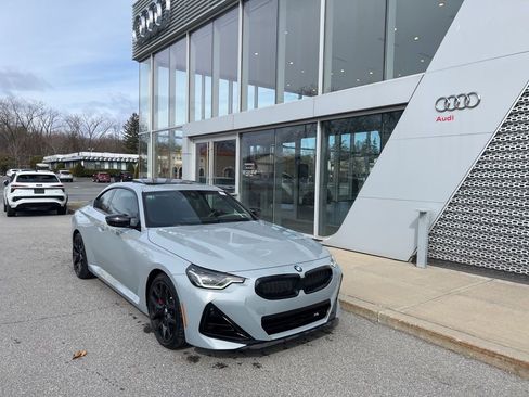 Used 2025 BMW M240i xDrive Coupe w/ Premium Package image 3