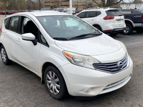 Used 2015 Nissan Versa Note SV FWD image 40