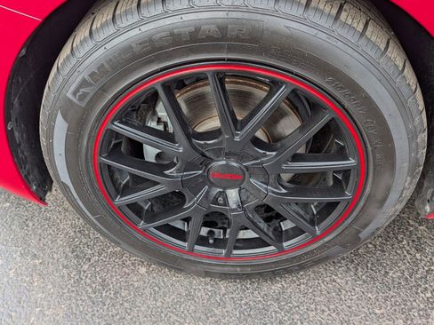 Used 2019 Volkswagen Beetle 2.0T image 15