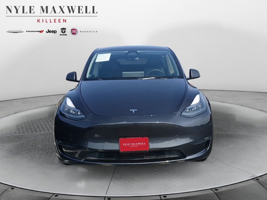 Used 2024 Tesla Model Y Long Range AWD/4WD image 18