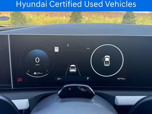 Certified 2025 Hyundai Santa Cruz Limited AWD/4WD image 19