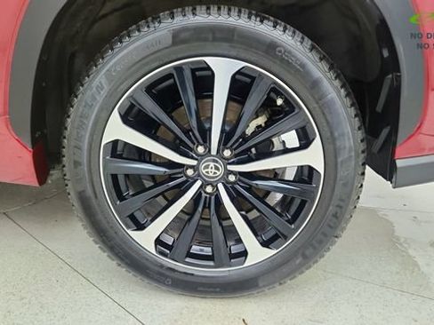 Used 2022 Toyota Highlander XSE AWD/4WD image 63