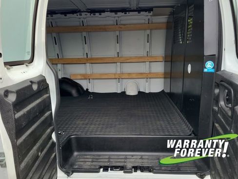 Used 2024 GMC Savana 2500 w/ Driver Convenience Package image 16