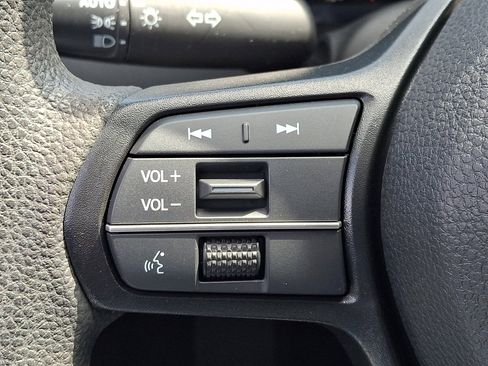 Certified 2023 Honda Accord EX image 22