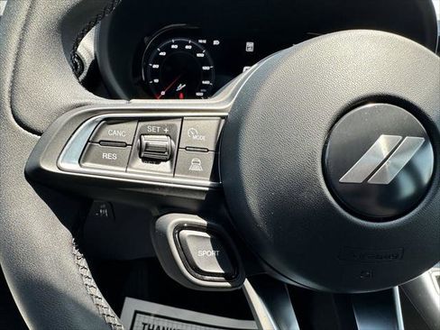 Used 2023 Dodge Hornet GT w/ GT Blacktop Package image 11