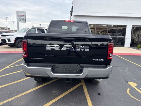 Used 2025 RAM 2500 Big Horn AWD/4WD image 6
