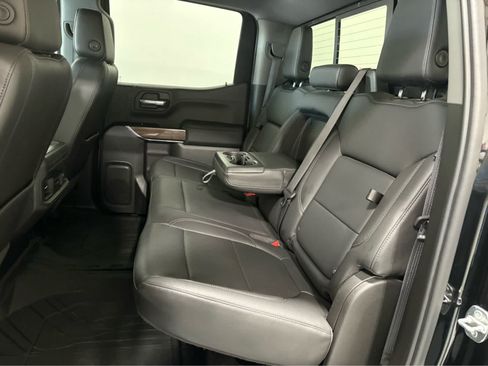 Used 2021 Chevrolet Silverado 1500 LT Trail Boss w/ Convenience Package II AWD/4WD image 15