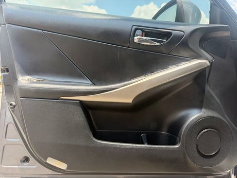 Used 2015 Lexus IS 250 w/ F-Sport Package RWD image 13