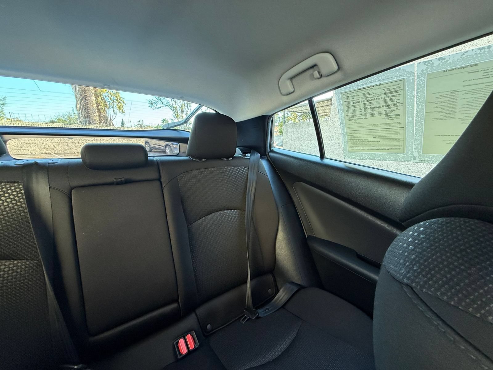 Used 2022 Toyota Prius LE FWD image 34