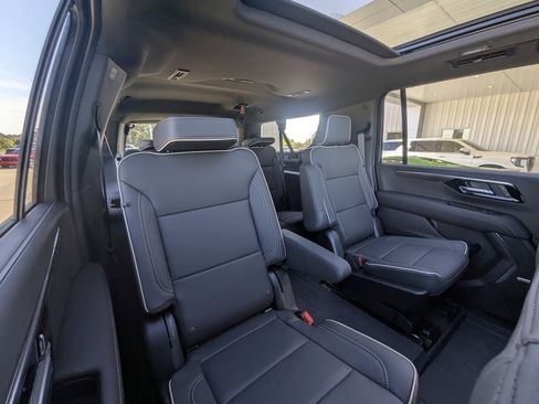 New 2026 Chevrolet Suburban Premier w/ Sun And Tow Package image 15