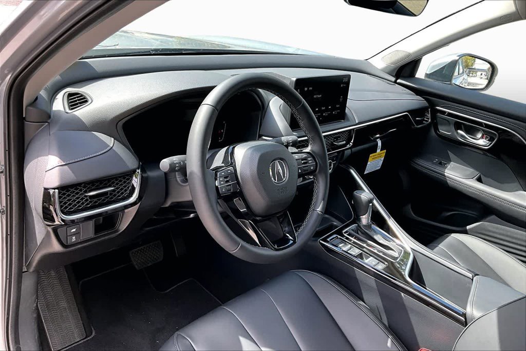 Used 2026 Acura ADX FWD image 8