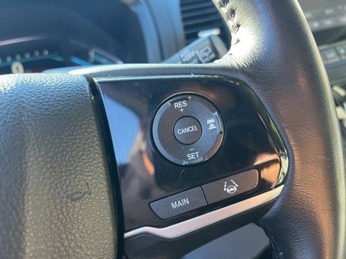 Used 2018 Honda Odyssey EX-L image 15