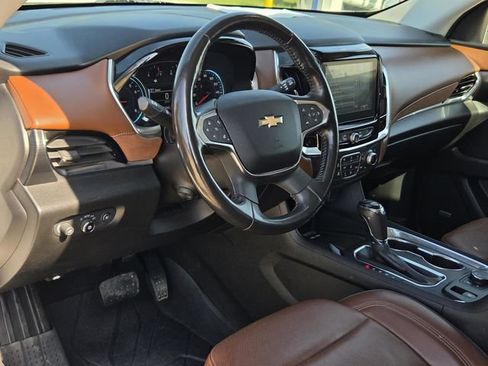Used 2018 Chevrolet Traverse High Country AWD/4WD image 34
