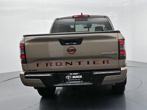 Used 2023 Nissan Frontier PRO-4X w/ Technology Package image 7