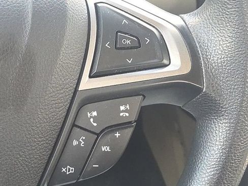 Certified 2020 Ford Fusion SE FWD image 34