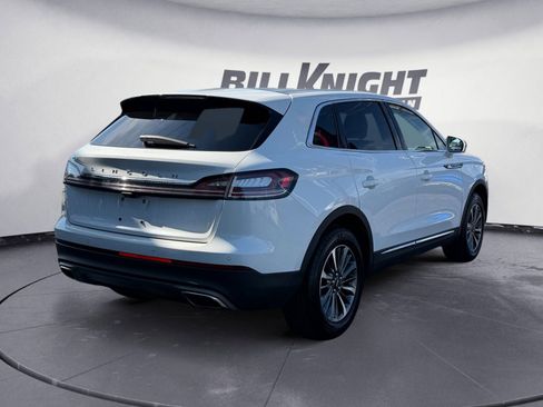 Certified 2021 Lincoln Nautilus Reserve image 5