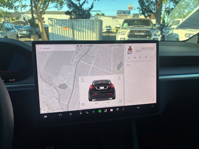 Used 2023 Tesla Model X AWD/4WD image 21