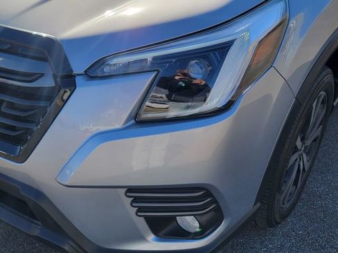 Used 2023 Subaru Forester Limited image 12