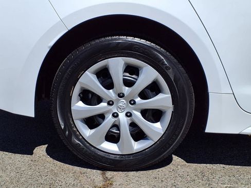 Certified 2024 Toyota Corolla LE FWD image 7